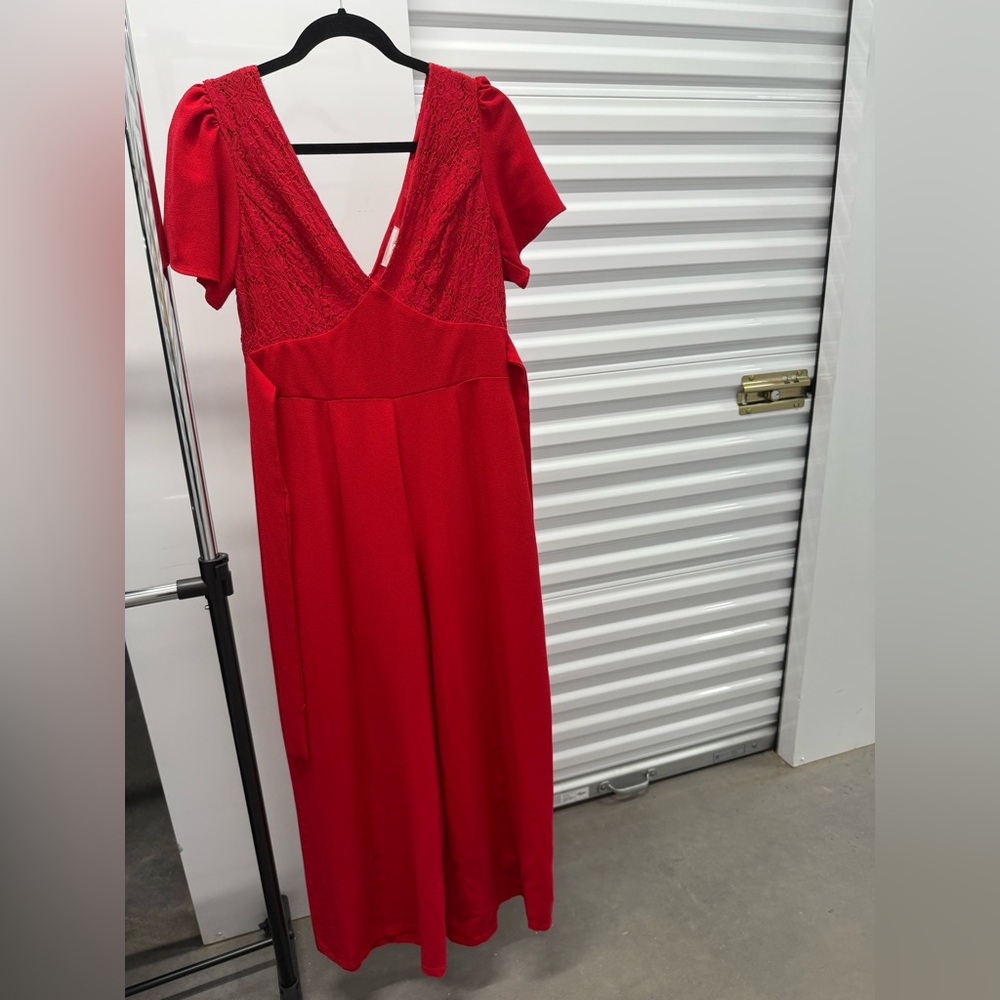 Elegant Red Lace Women's jumpsuit